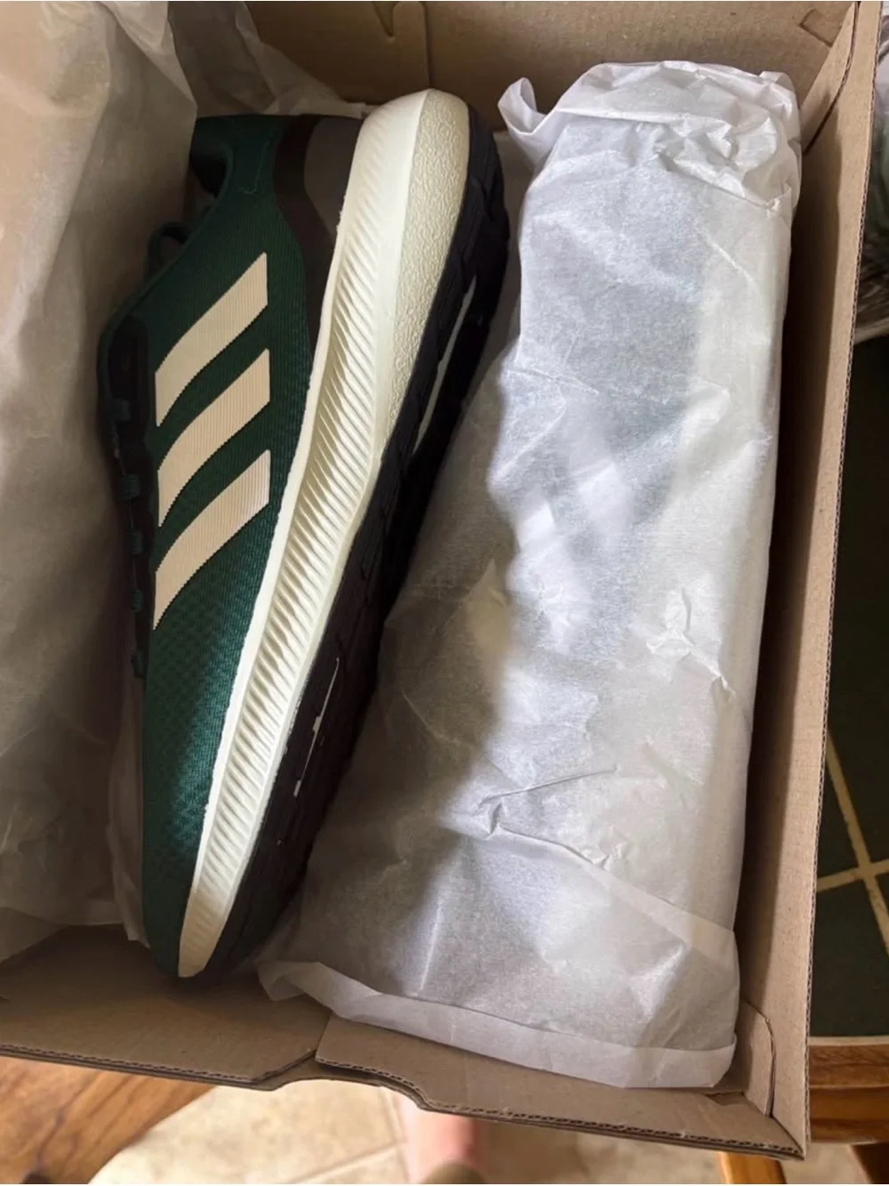 adidas Men's Green and White Sneakers